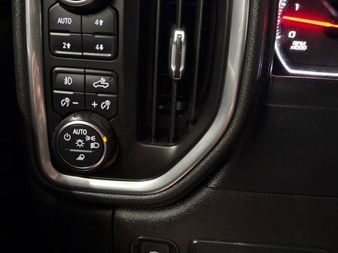 Used 2021 Chevrolet Silverado 2500 LTZ w/ LTZ Plus Package AWD/4WD image 22