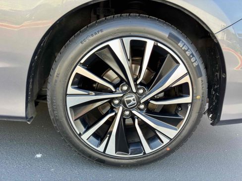 Used 2016 Honda Accord EX-L image 15
