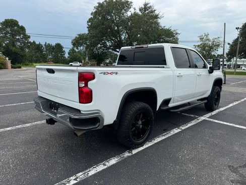Used 2020 Chevrolet Silverado 2500 LT w/ Texas Edition AWD/4WD image 6
