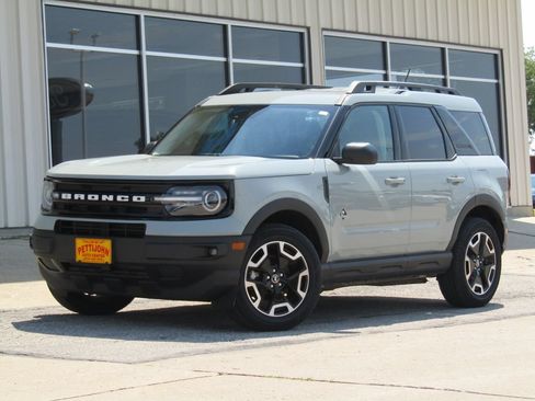 Used 2023 Ford Bronco Sport Outer Banks AWD/4WD image 12