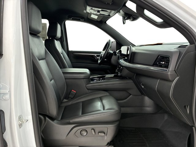 Certified 2025 Chevrolet Tahoe LT AWD/4WD image 14