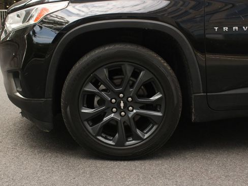Used 2019 Chevrolet Traverse RS AWD/4WD image 11