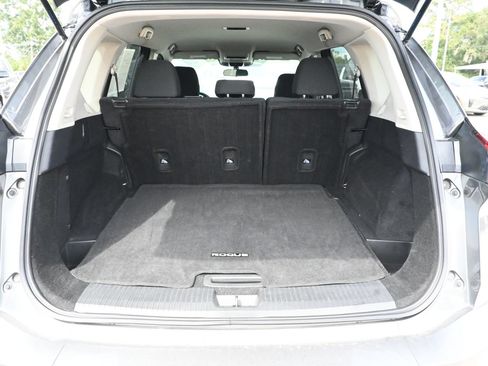 Used 2024 Nissan Rogue S AWD/4WD image 23