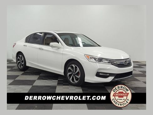 Used 2016 Honda Accord EX image 1