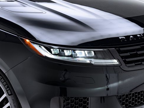 Used 2025 Land Rover Range Rover Sport SV Edition Two image 10