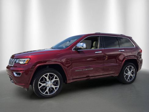Used 2020 Jeep Grand Cherokee Overland AWD/4WD image 3