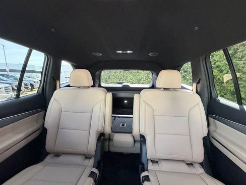 New 2026 Buick Enclave Preferred w/ Power Package AWD/4WD image 3
