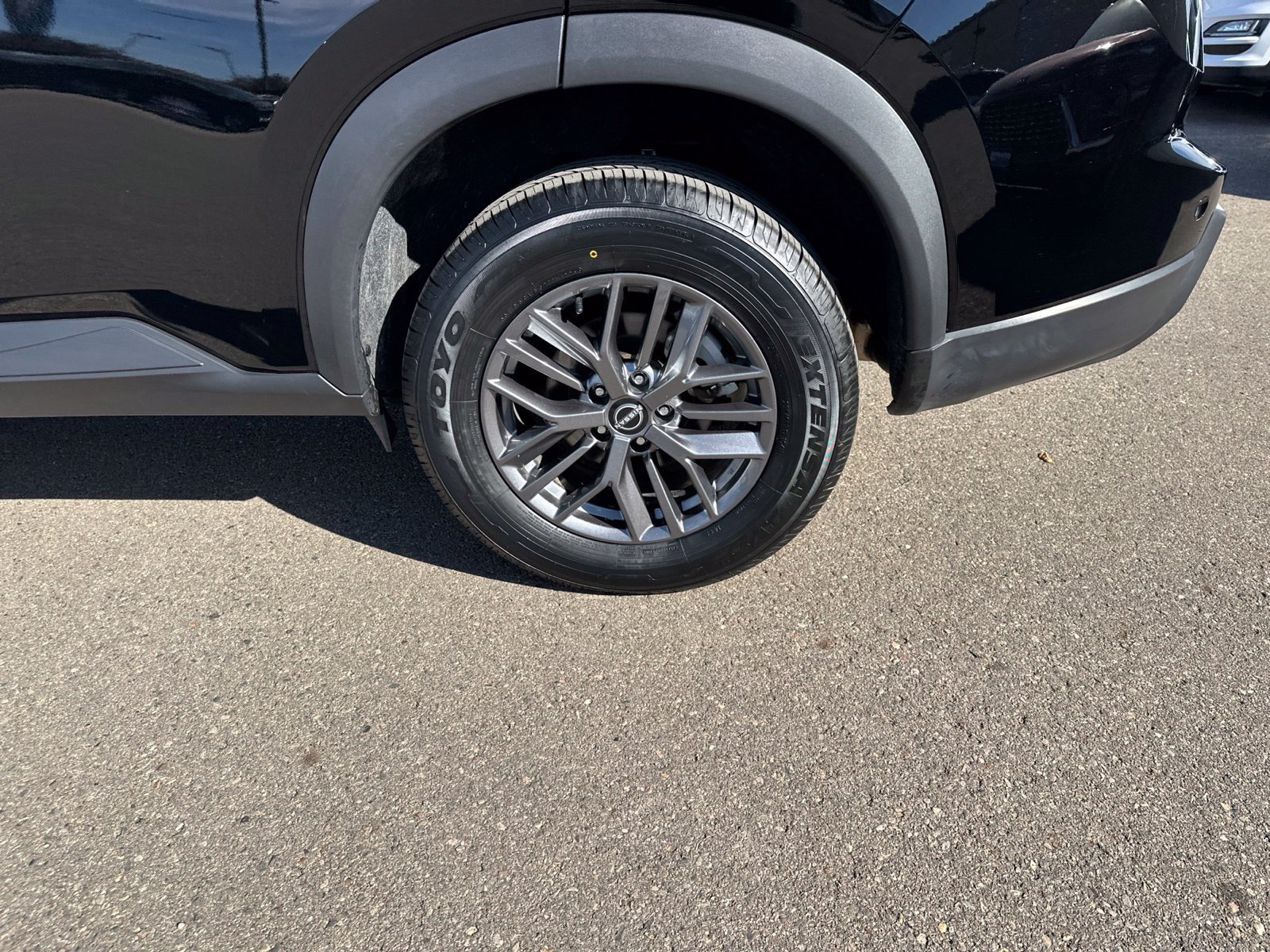 Used 2026 Nissan Rogue SV AWD/4WD image 8