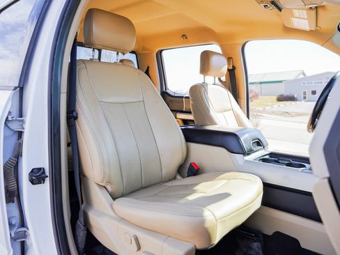 Used 2020 Ford F250 Lariat w/ Lariat Ultimate Package image 35