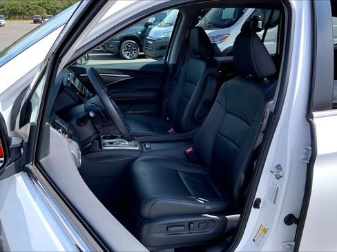 Used 2022 Honda Pilot Special Edition image 8