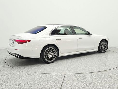 Used 2026 Mercedes-Benz S 580 4MATIC Sedan image 5