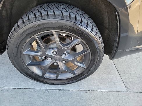 Used 2019 Jeep Grand Cherokee Limited X image 7