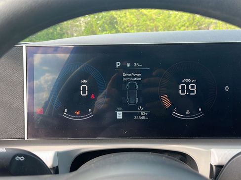 Used 2025 Hyundai Tucson SEL image 16