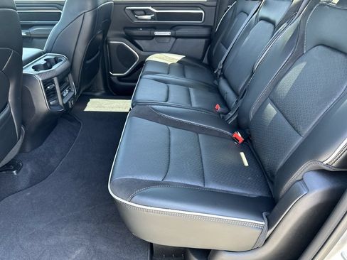 Used 2025 RAM 1500 Laramie w/ Sport Appearance Package AWD/4WD image 15