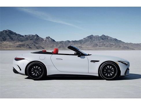 New 2026 Mercedes-Benz SL 63 AMG 4MATIC image 16