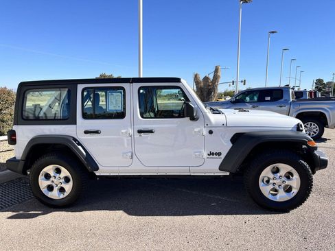 Used 2025 Jeep Wrangler Sport image 7