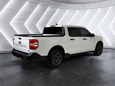 Used 2024 Ford Maverick XLT image 4