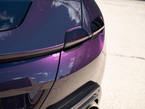 Used 2024 Ferrari Roma Spider image 25