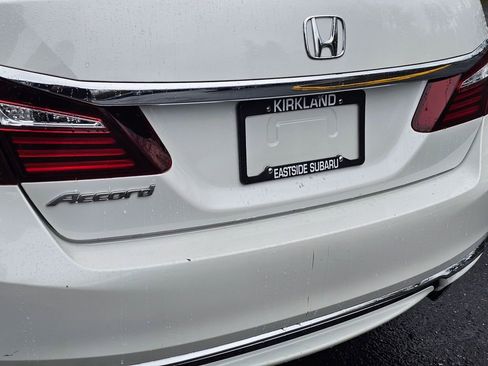 Used 2016 Honda Accord EX-L image 14