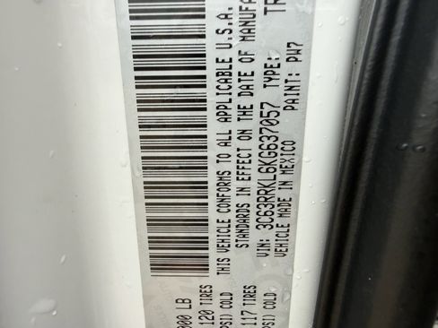 Used 2019 RAM 3500 Limited image 35