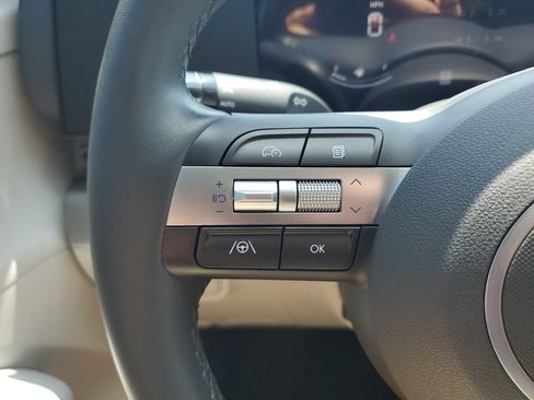 Used 2024 Hyundai Kona SEL FWD image 19