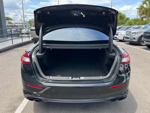 Used 2019 Maserati Ghibli RWD image 21