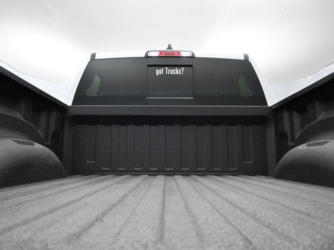 Used 2019 RAM 1500 Laramie w/ Sport Appearance Package image 7