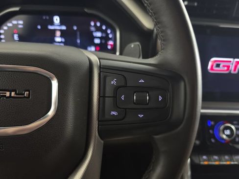 Used 2023 GMC Sierra 1500 Denali w/ Technology Package AWD/4WD image 19