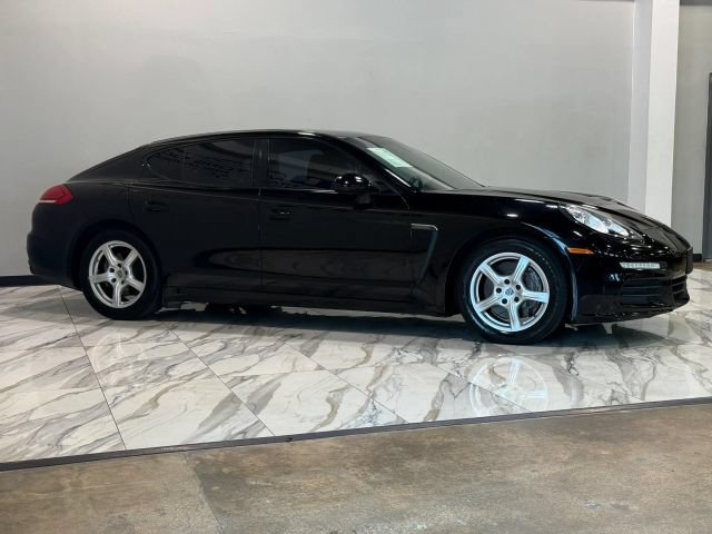 Used 2014 Porsche Panamera 4 AWD/4WD image 5