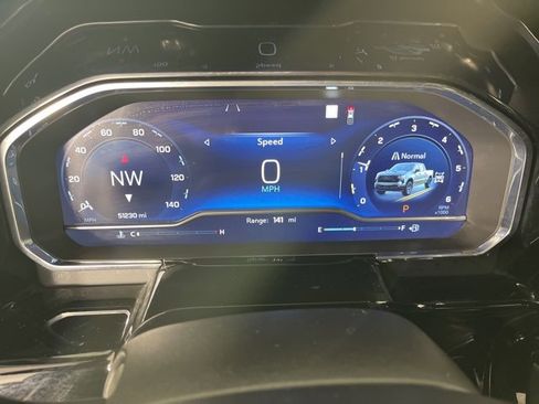 Used 2022 Chevrolet Silverado 1500 LT Trail Boss w/ LT Trail Boss Premium Package image 29