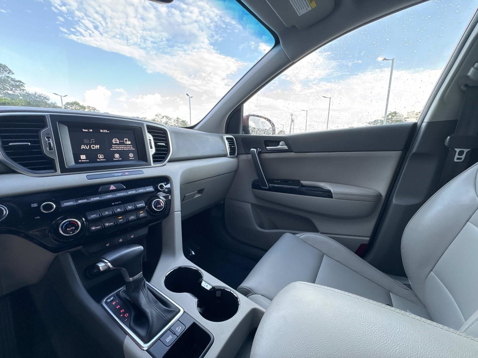 Used 2018 Kia Sportage EX w/ EX Premium Package FWD image 28