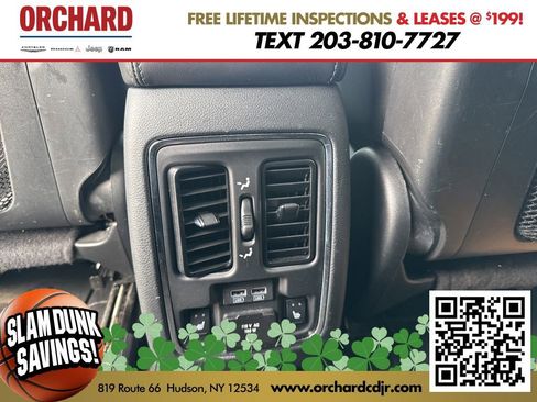 Used 2020 Jeep Grand Cherokee SRT image 19