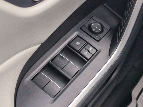 Certified 2022 Toyota RAV4 XLE w/ Convenience Package image 23