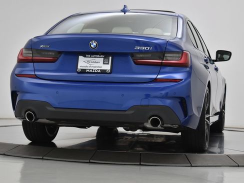 Used 2022 BMW 330i xDrive Sedan w/ M Sport Package AWD/4WD image 23