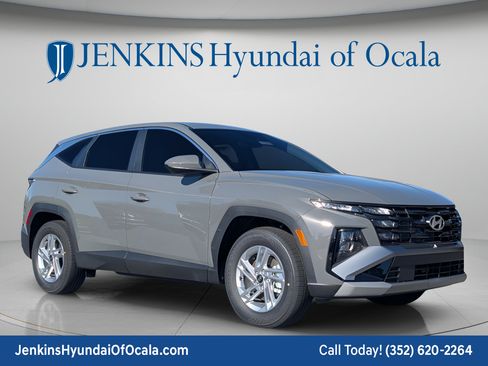 New 2026 Hyundai Tucson SE FWD image 1