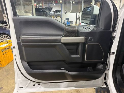 Used 2018 Ford F150 Raptor w/ Equipment Group 802A Luxury image 35