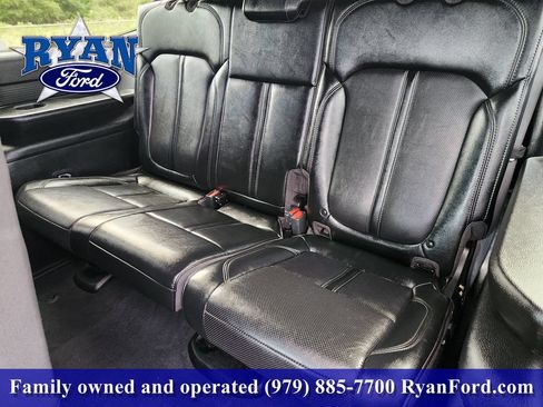Used 2024 Jeep Wagoneer Series II w/ Flexible Seating Group RWD image 21