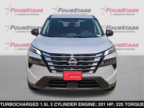 Used 2024 Nissan Rogue S FWD image 10