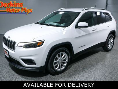 Used 2019 Jeep Cherokee Latitude w/ Popular Appearance Group