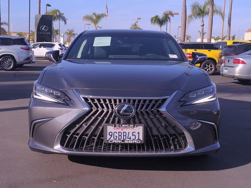 Certified 2023 Lexus ES 300h Ultra Luxury image 2