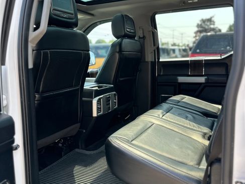 Used 2016 Ford F150 Lariat w/ Equipment Group 502A Luxury AWD/4WD image 16