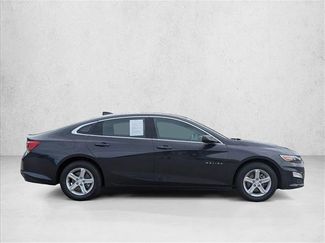 Used 2023 Chevrolet Malibu LT FWD video 4