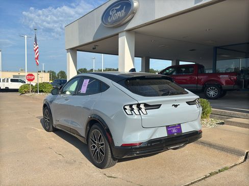 Used 2024 Ford Mustang Mach-E Premium AWD/4WD image 4