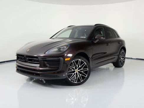 New 2026 Porsche Macan AWD/4WD image 6