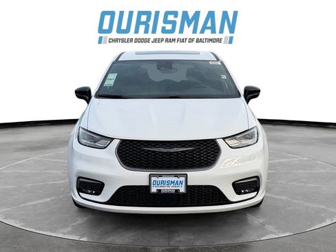 New 2026 Chrysler Pacifica Select image 8