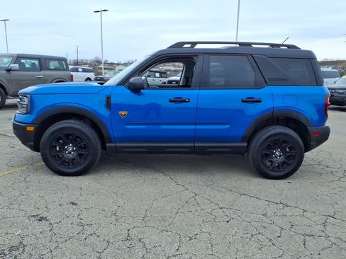 Used 2025 Ford Bronco Sport Badlands image 4