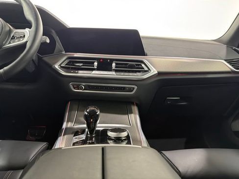 Certified 2022 BMW X5 xDrive40i w/ M Sport Package AWD/4WD image 35