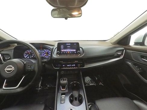 Certified 2023 Nissan Rogue SV w/ SV Premium Package image 30