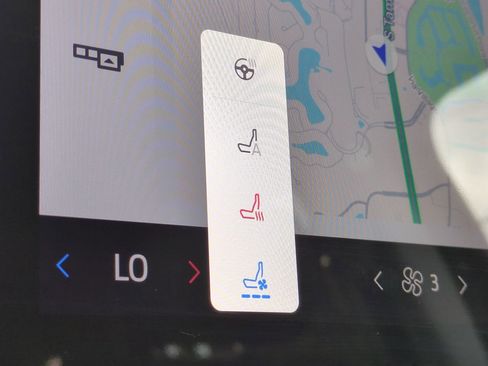 New 2025 Ford Expedition Platinum w/ Driver's Package image 23