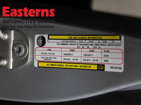 Used 2024 Chrysler Pacifica Touring-L FWD image 36